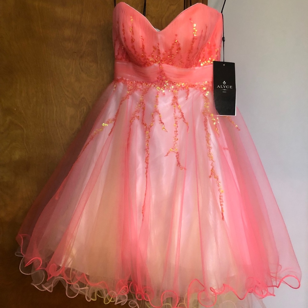 Homecoming dress